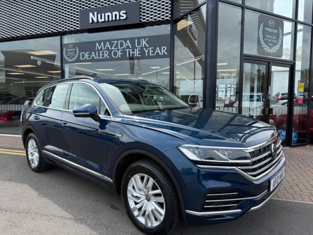 Volkswagen Touareg 3.0 TDI V6 SEL Tiptronic 4Motion Euro 6 (s/s) 5dr SUV Diesel Blue