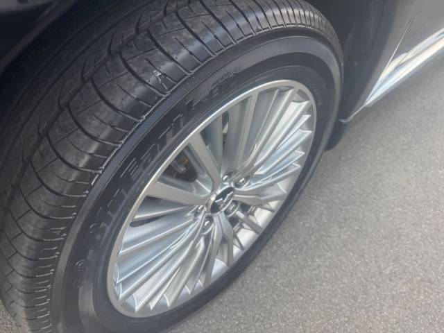 2018 Mitsubishi Outlander 2.4h TwinMotor 13.8kWh 4h CVT 4WD Euro 6 (s/s) 5dr