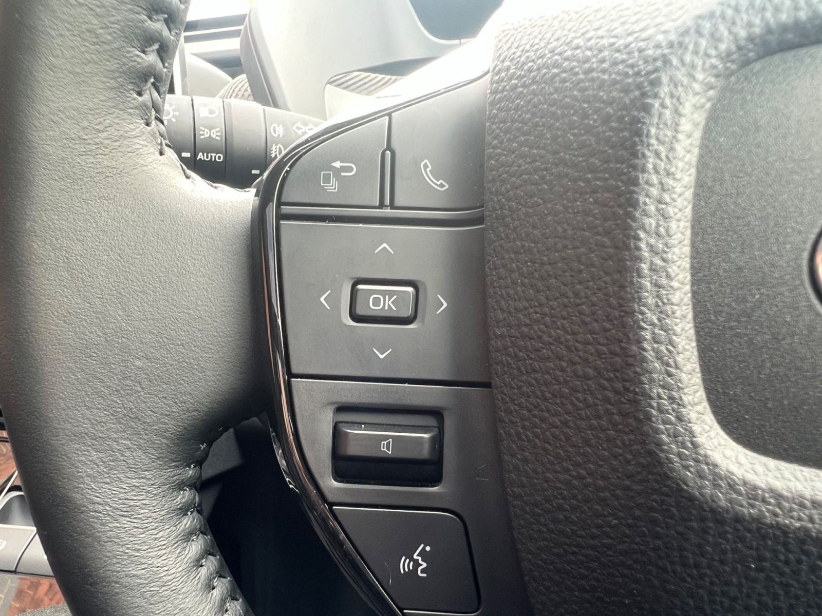 Subaru Solterra 71.4 kWh Touring Auto AWD 5dr