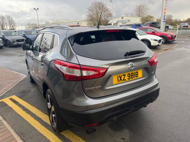 2016 Nissan Qashqai 1.5 dCi N-Connecta 2WD Euro 6 (s/s) 5dr