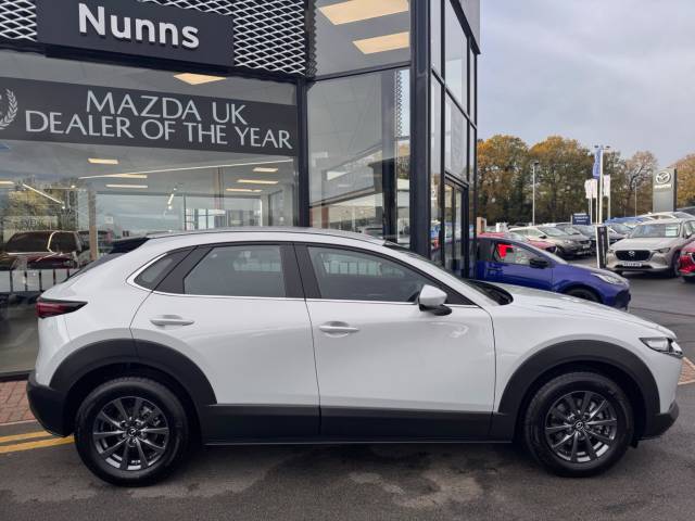 Mazda CX-30 2.5 140ps 2WD Centre-Line Auto / Dark Grey Cloth