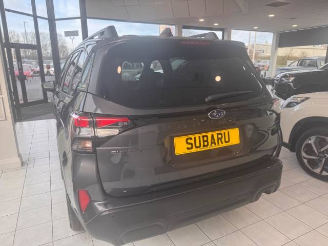 2025 Subaru Forester 2.0 i e-Boxer Field Lineartronic 4WD Euro 6 (s/s) 5dr