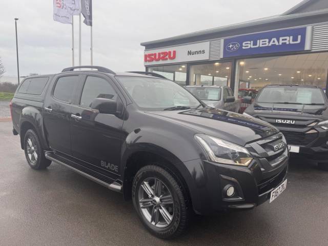 Isuzu D-max 1.9 TD Blade Auto 4WD Euro 6 4dr Pickup Diesel Cosmic Black