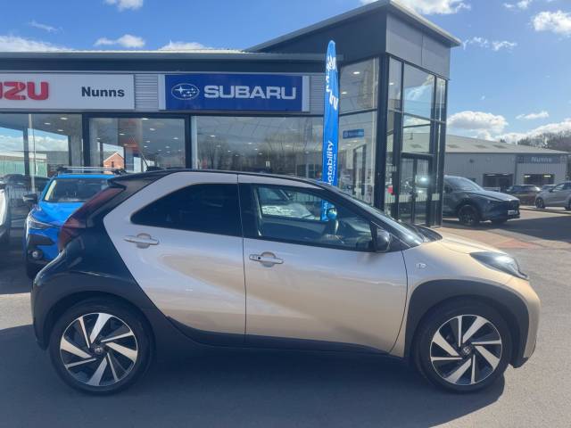Toyota Aygo X 1.0 VVT-i Exclusive Euro 6 (s/s) 5dr Hatchback Petrol Beige