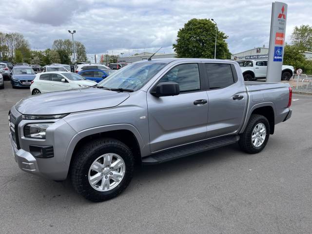 2026 Mitsubishi L200 Titan D/Cab 2.4 Auto