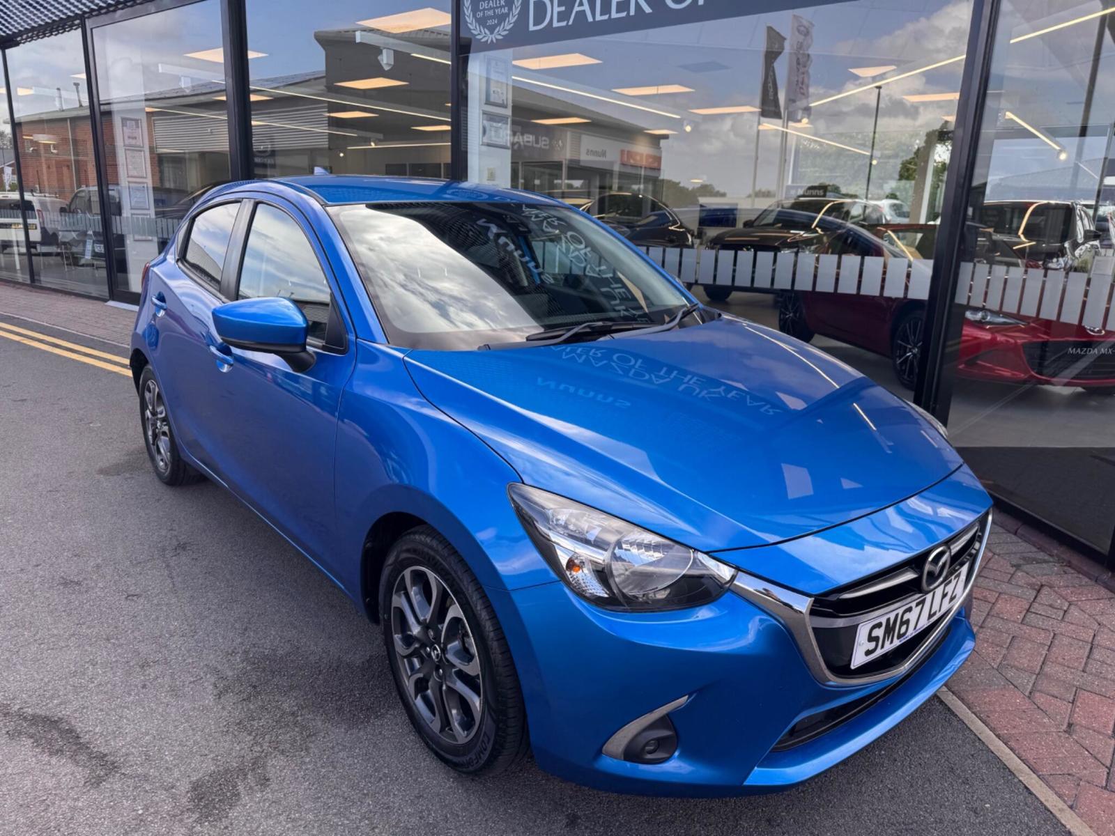 2018 Mazda Mazda2 thumbnail 2