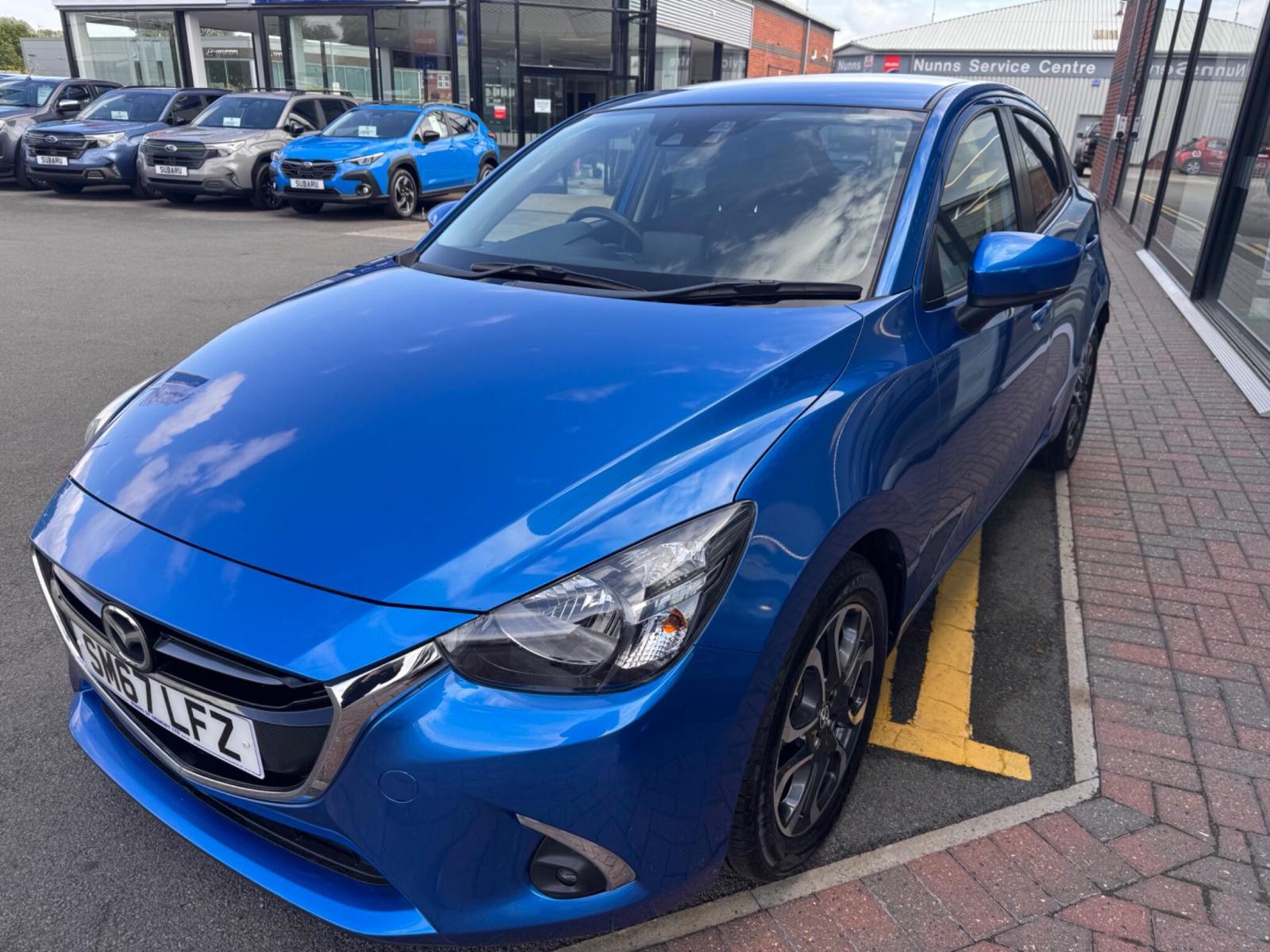 2018 Mazda Mazda2 thumbnail 3