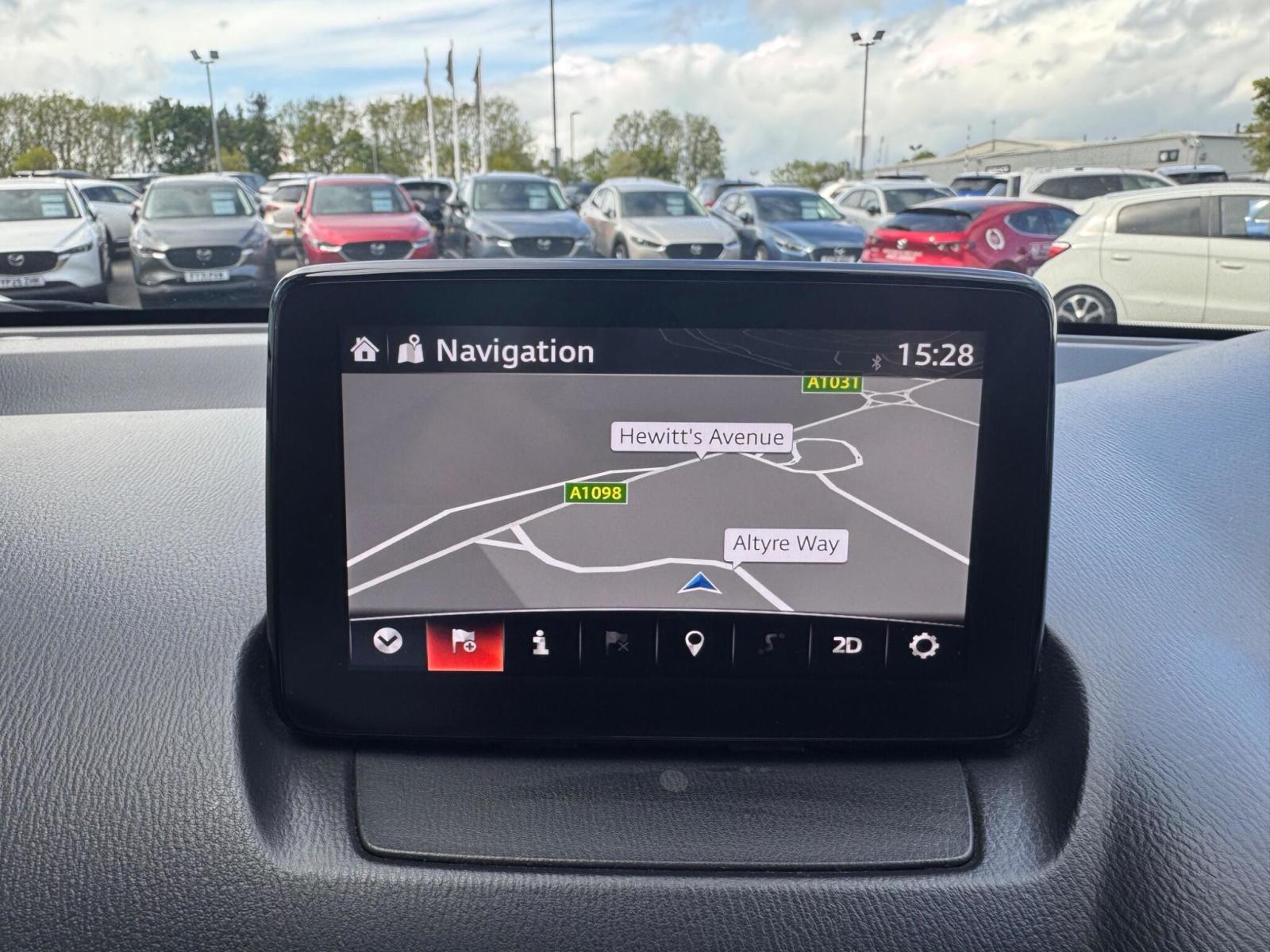 2018 Mazda Mazda2 thumbnail 11