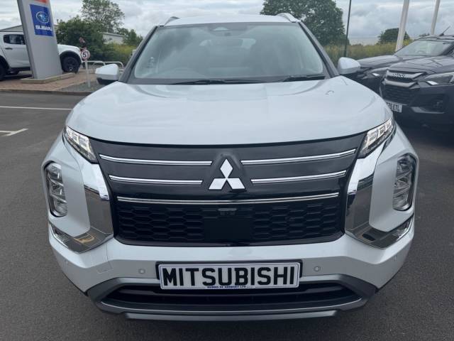 2026 Mitsubishi Outlander 2.4 22.7kWh Nativa CVT 4WD Euro 6 (s/s) 5dr