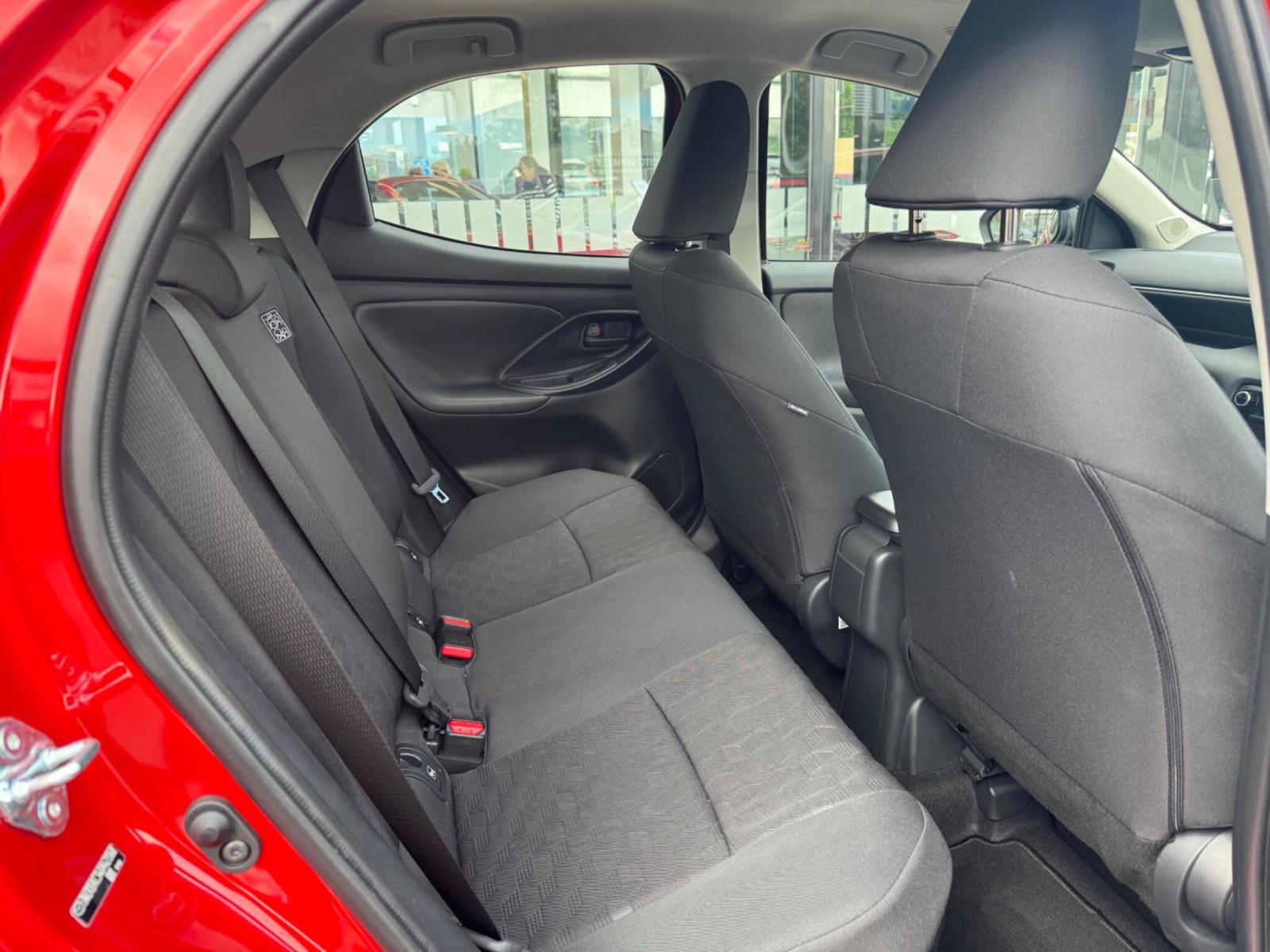 2026 Mazda Mazda2 Hybrid thumbnail 13