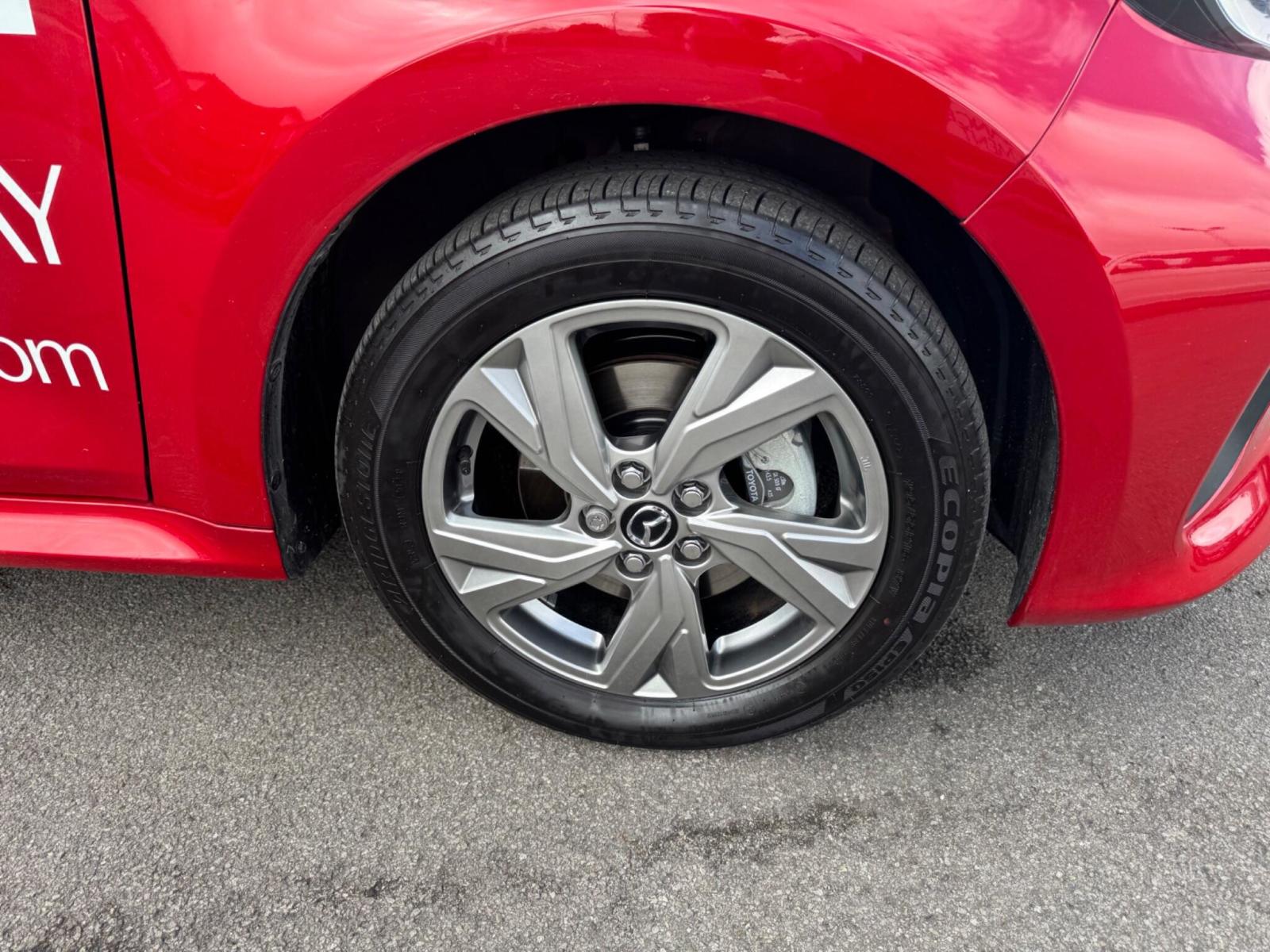 2026 Mazda Mazda2 Hybrid thumbnail 21