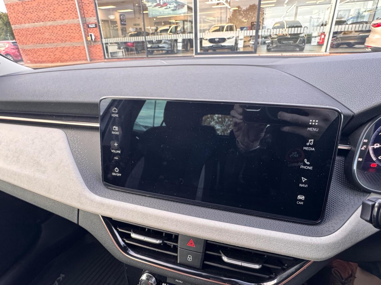 2024 Skoda Kamiq thumbnail 17