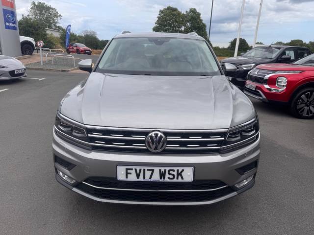 2017 Volkswagen Tiguan 2.0 TSI BlueMotion Tech SEL DSG 4Motion Euro 6 (s/s) 5dr