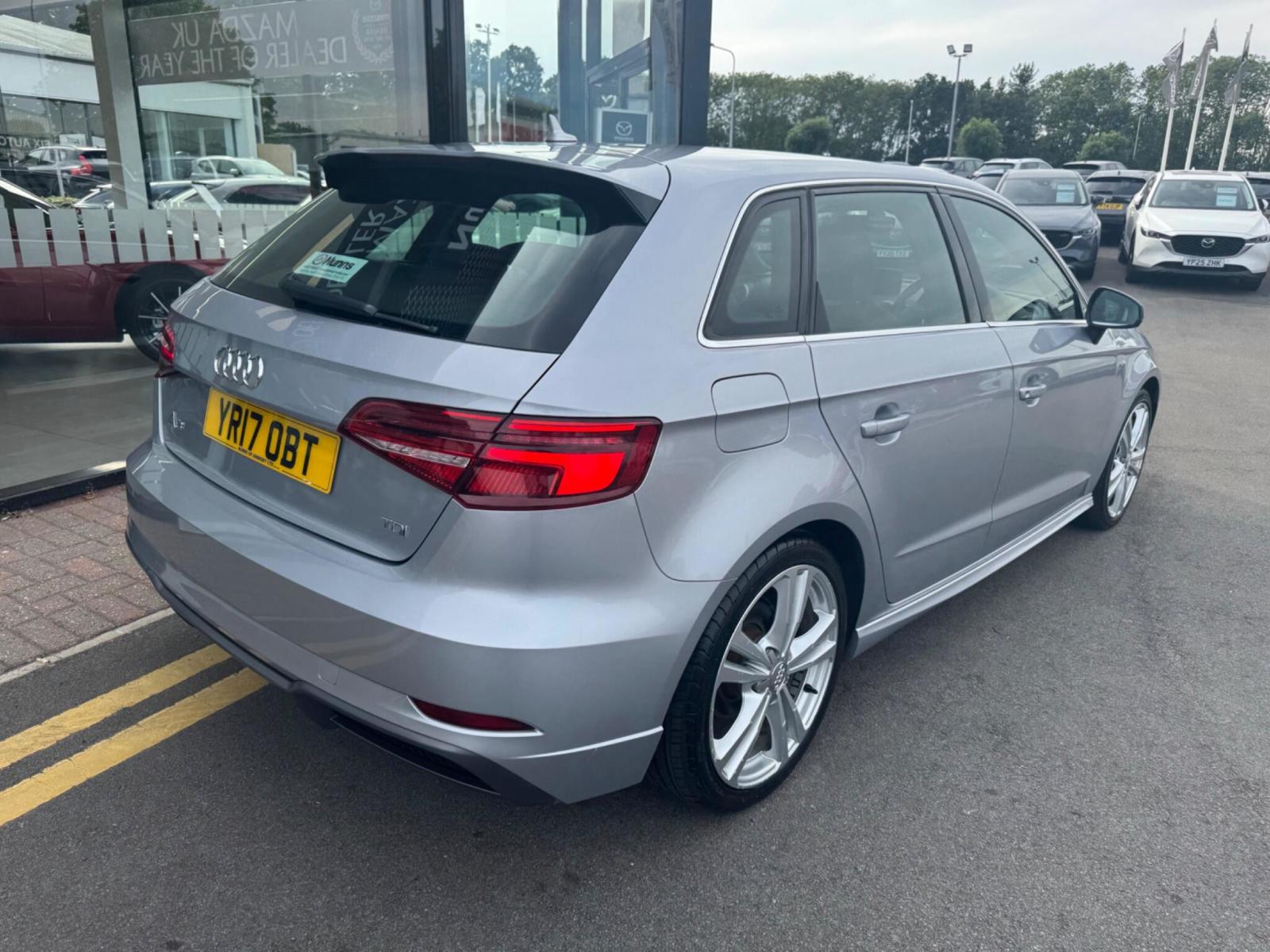 2017 Audi A3 thumbnail 9