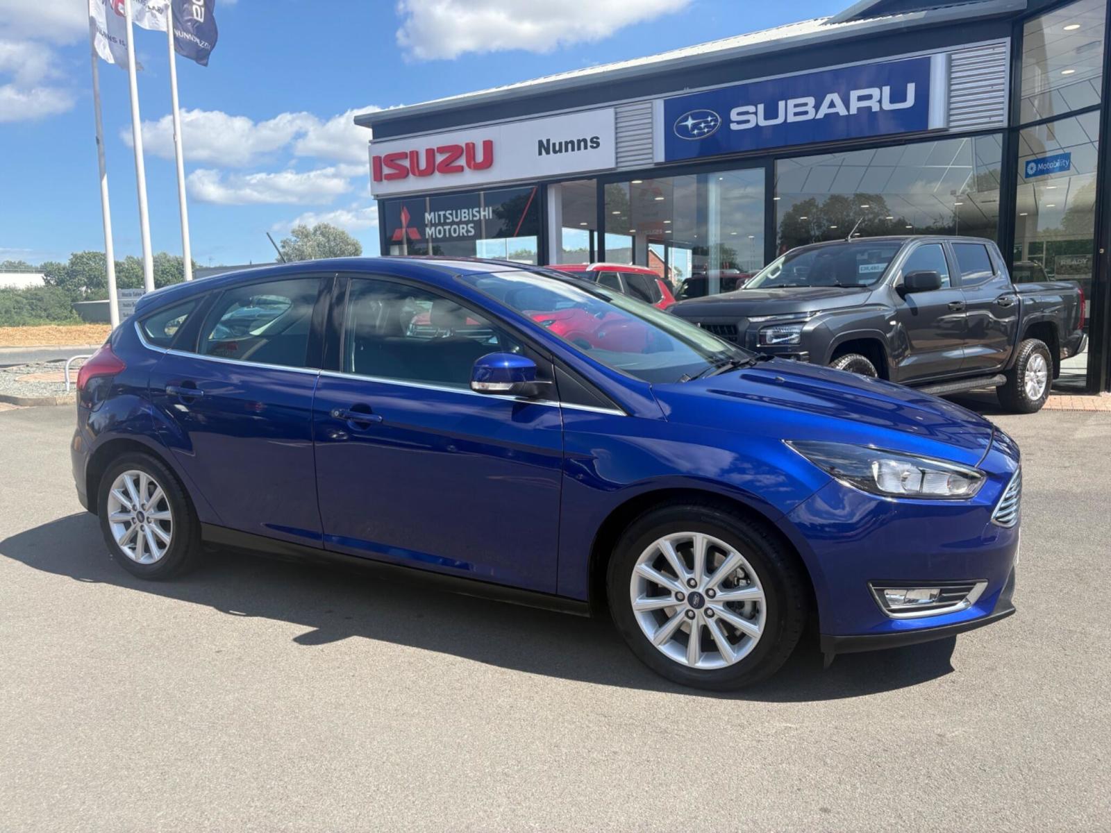 2018 Ford Focus thumbnail 9